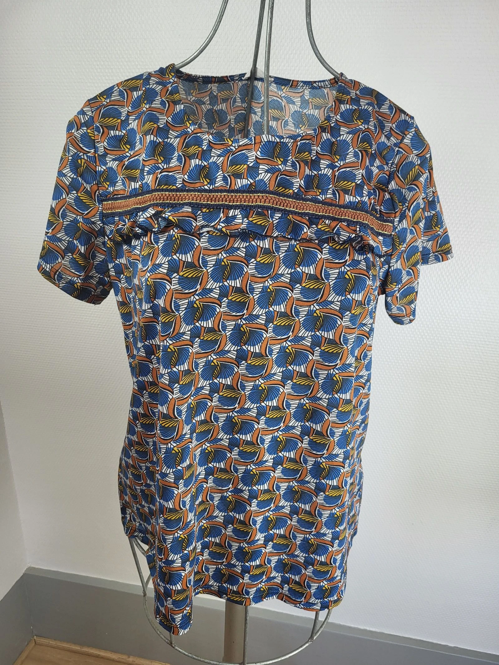 Cache Cache blouse met geometrisch waaierpatroon, maat 42 / XL – photo 2